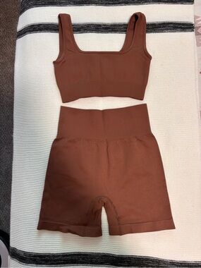 Ribbed Crop Tank & High Waist Biker Shorts Set - Rust